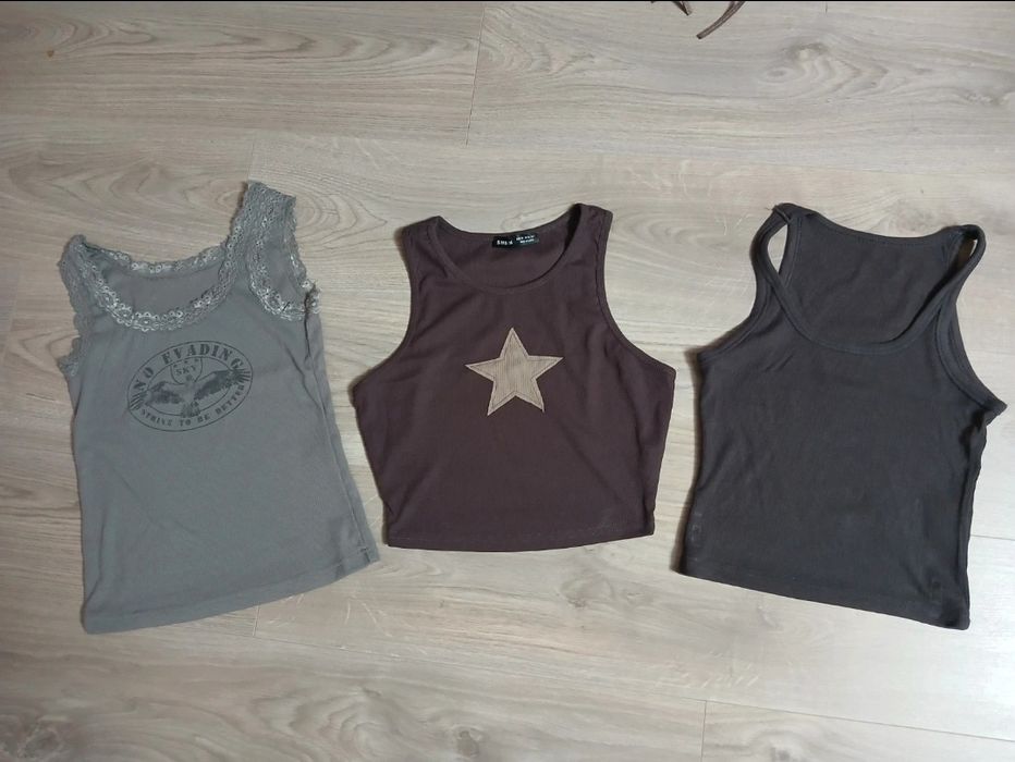 Set topuri marimea S