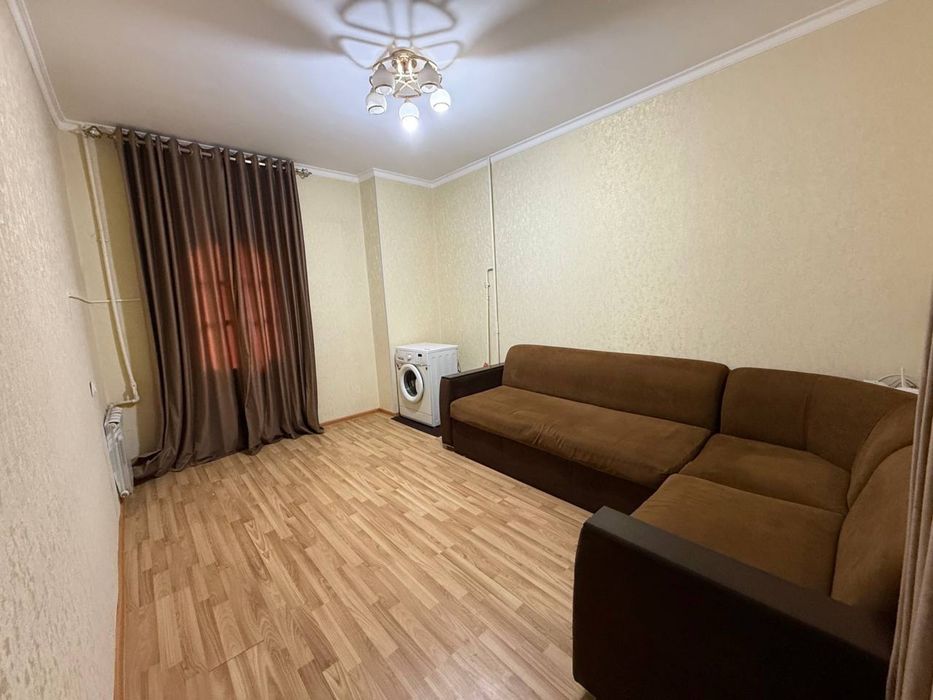 Risviy bozor Skverga 10minutlik masofa