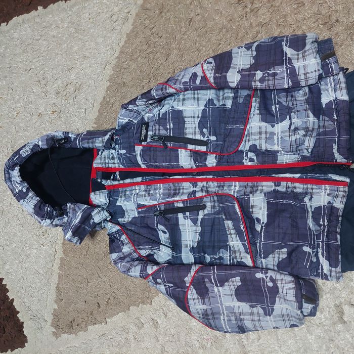 Продам зимний костюм