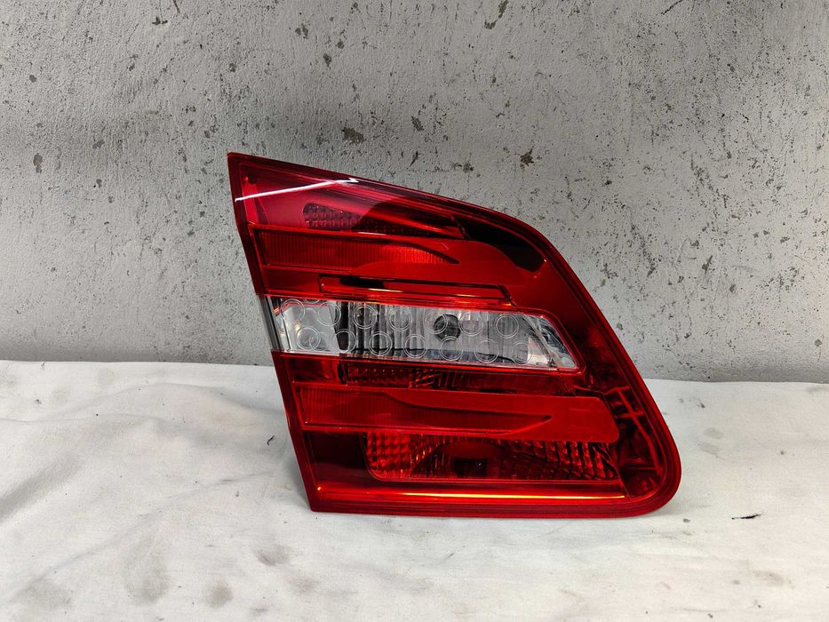 Оригинален стоп Мерцедес 246 Б  Mercedes B 246