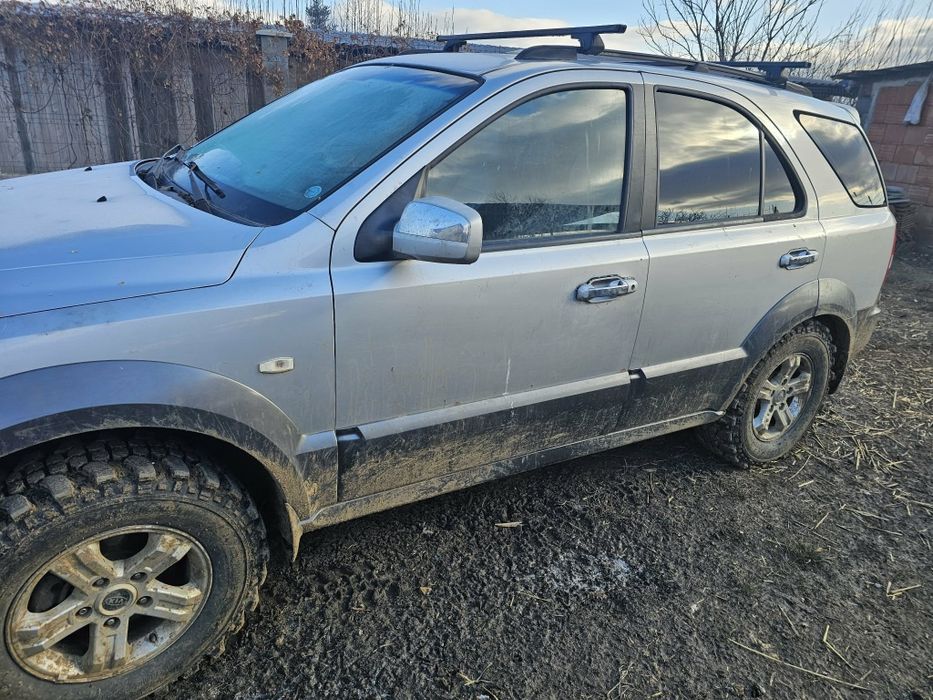 Vând kia sorento