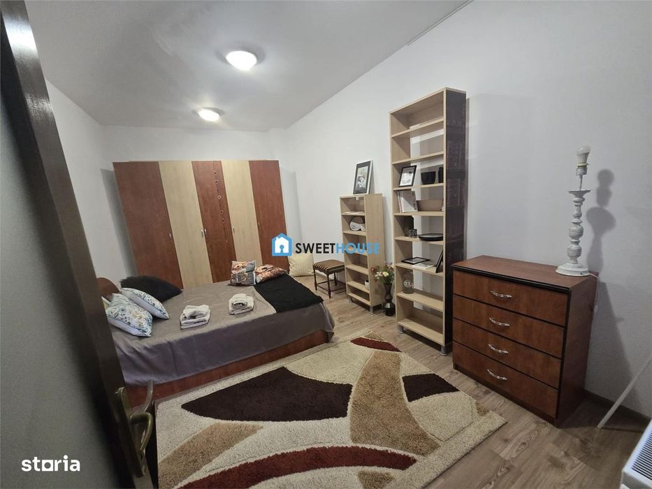 Apartament in casa 3 camere, Zona Ultracentrala