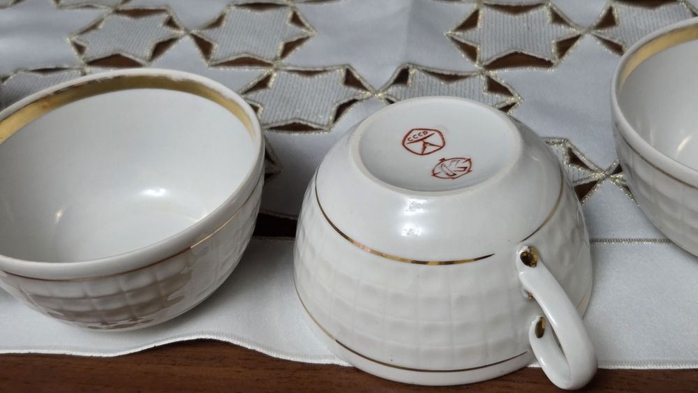 На добор Чашки ,бокалы