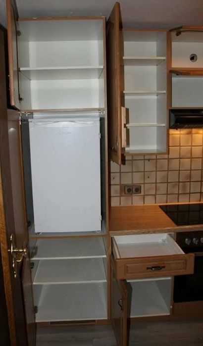 Кухня от масив с електроуреди