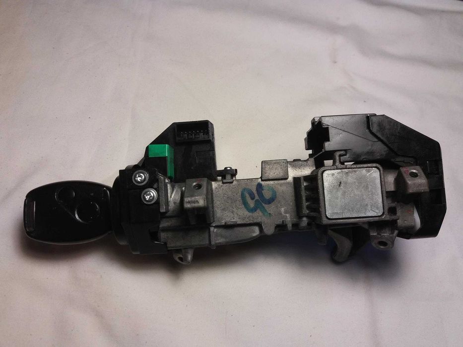 Reparatii contacte blocate. Tobias Locksmith SRL