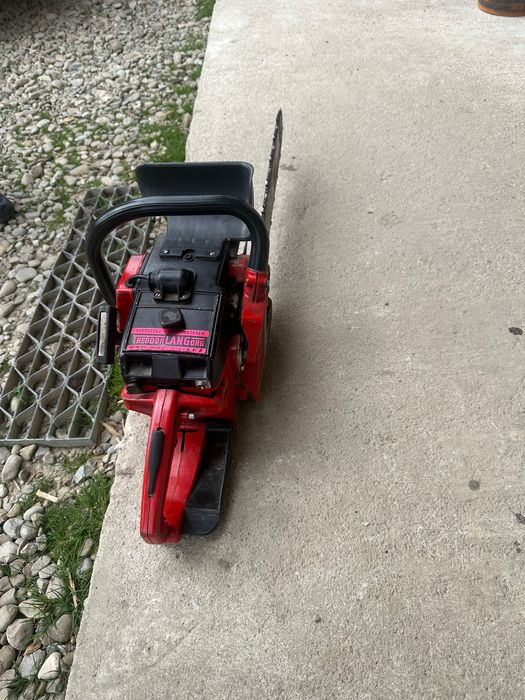 Vând drujbă Jonsereds 55cm3