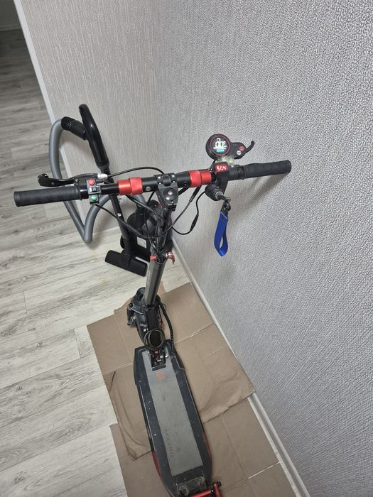Электросамокат М4 PRO