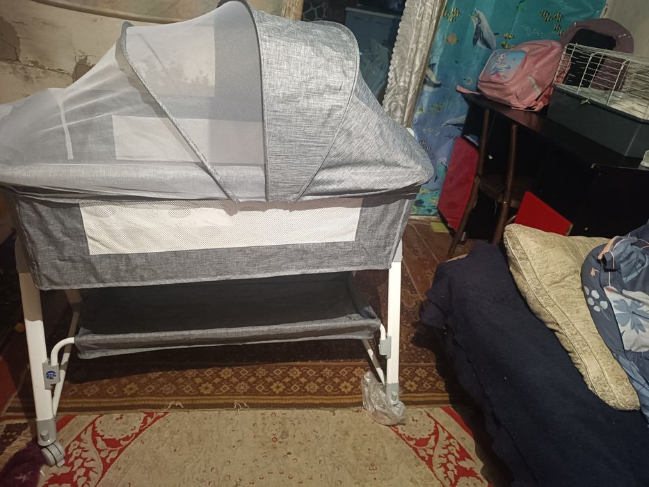 продам детскую кровать люльку