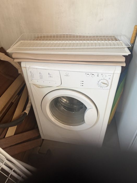 Продам стиральную машинку