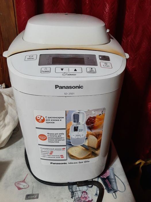 Хлебопечка панасоник.
