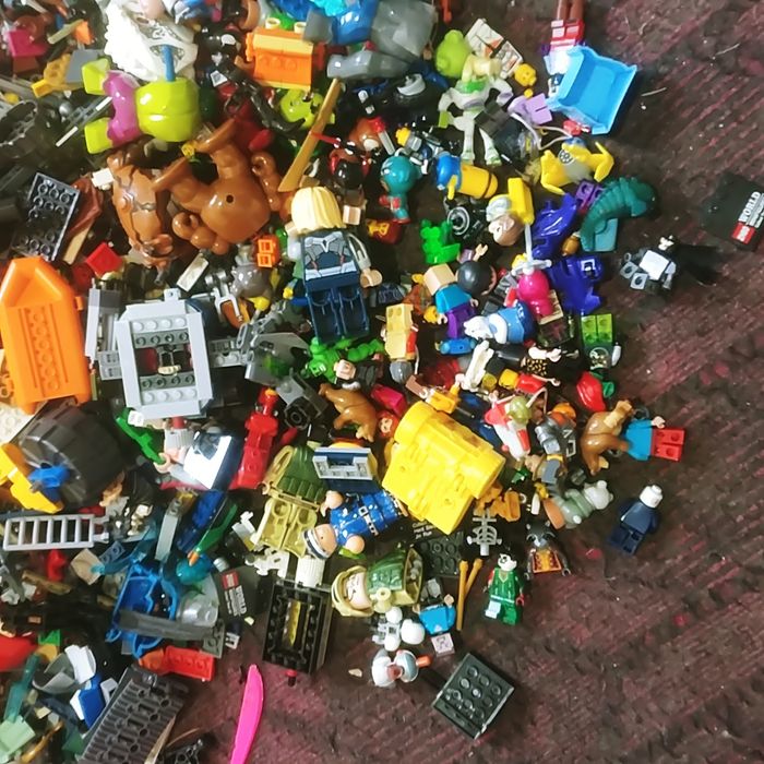 Лего продам расипю 24 кг