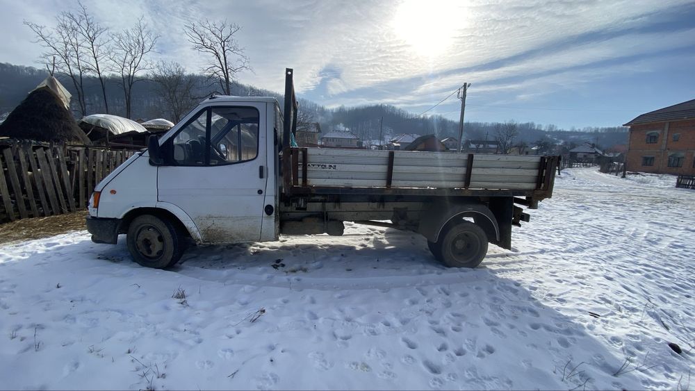 Ford tranzit bascilabil