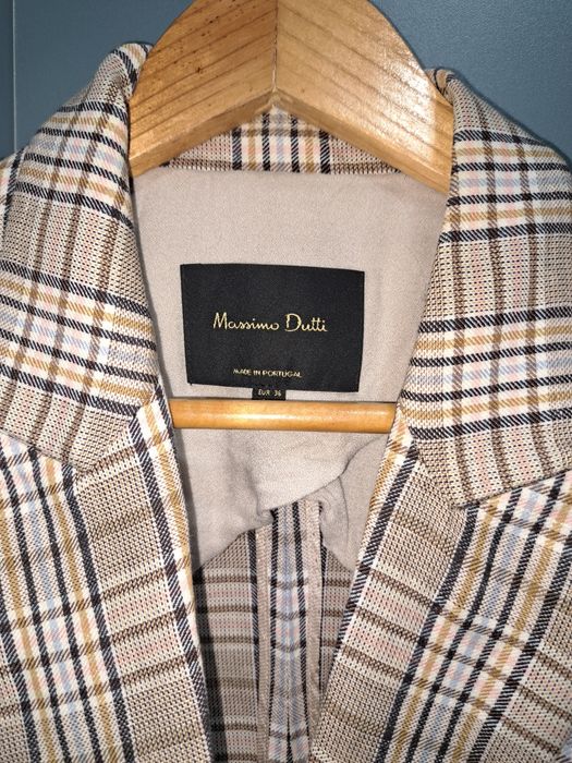 Пиджаки женские Massimo Dutti