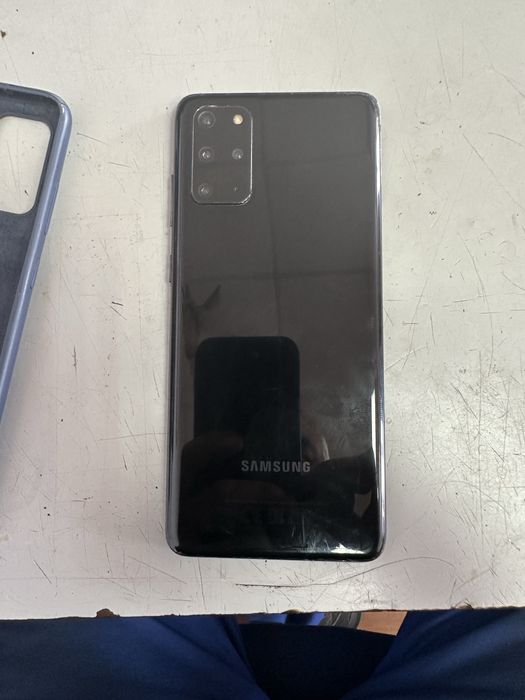 Продам samsung s 20 plus