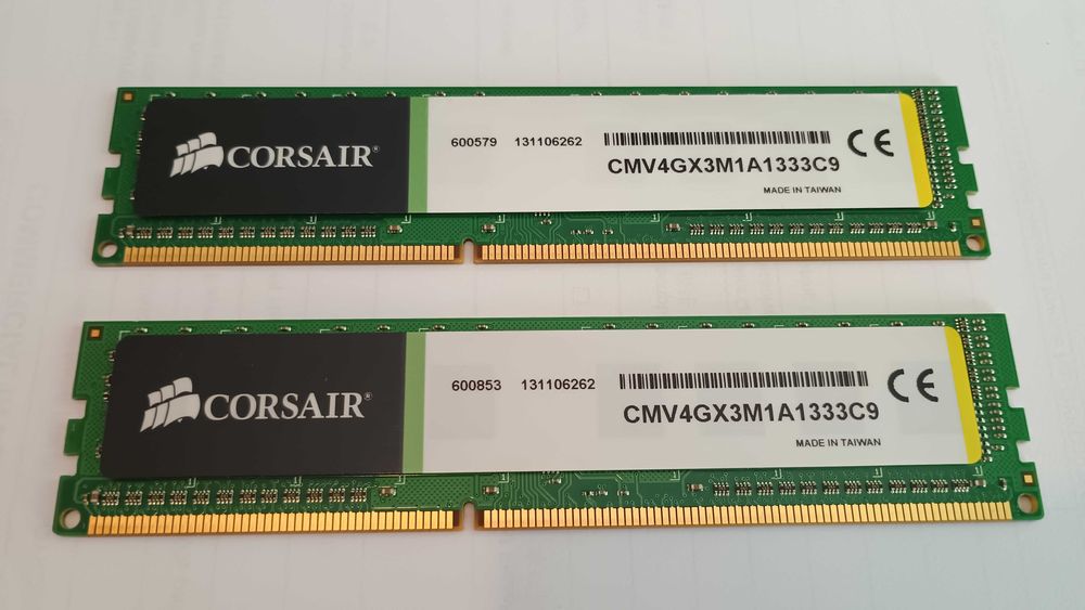8GB DDR3 Corsair - 2 x cmv4gx3m1a1333c9