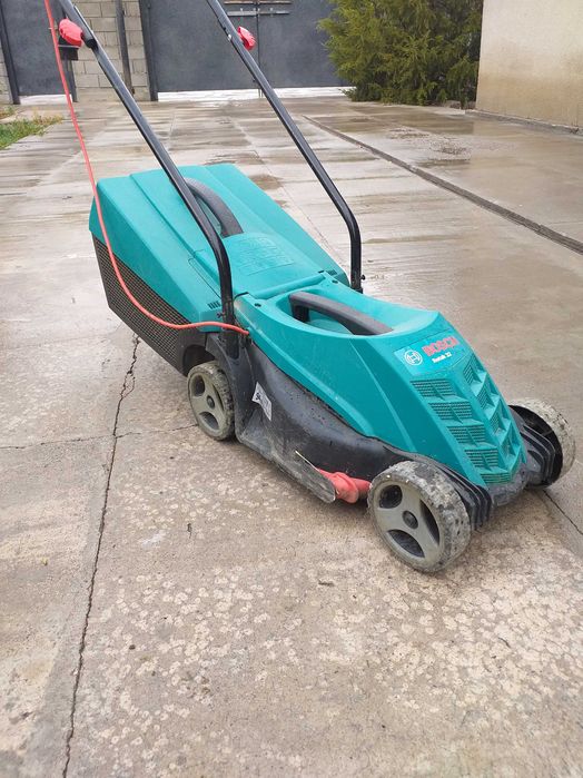 Продается Газокосилка Bosh