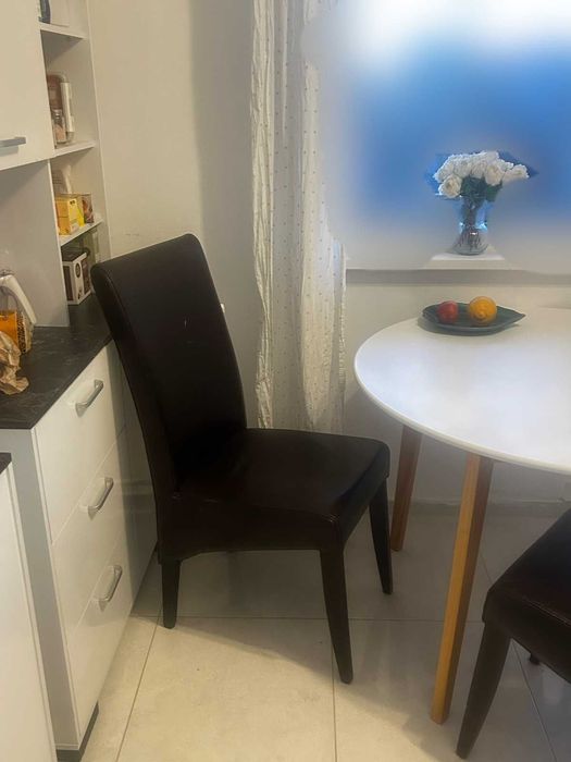 4 бр. кухненски столове от изкуствена кожа марка BAKKELY от Jysk