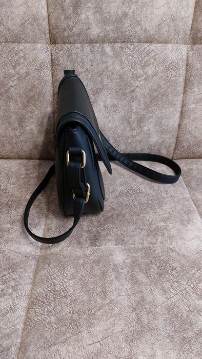 Сумка чёрная+в подарок клатч. Продам сумку из бусин