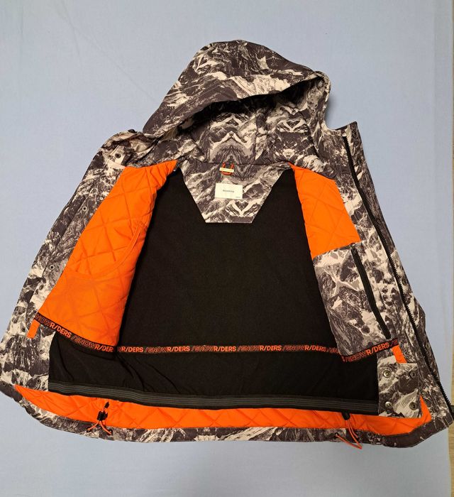 Зимен ски екип от яке и панталон - RESERVED 140см.