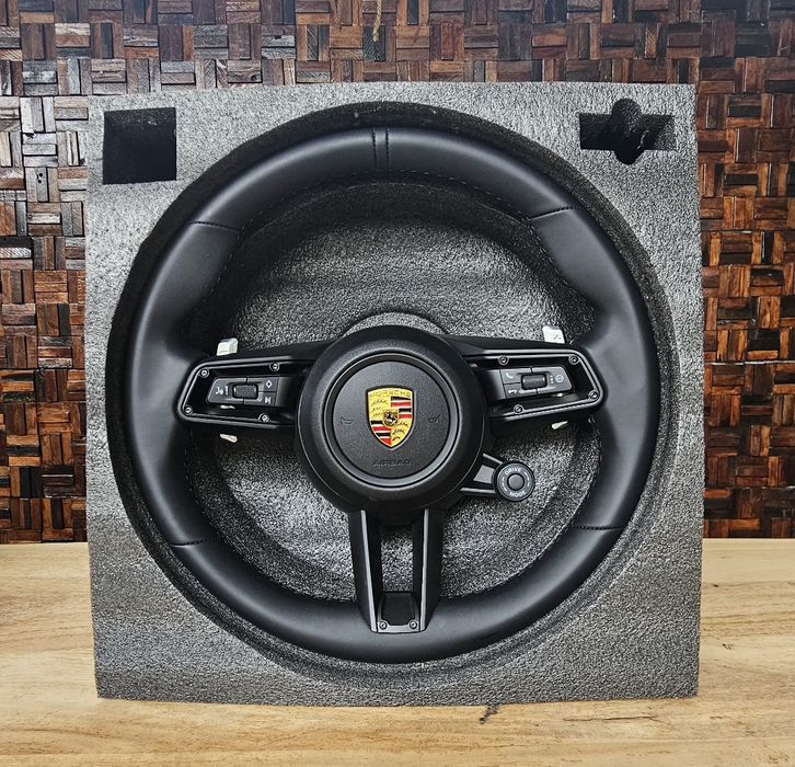 Volan Porsche nou compatibil Panamera /Cayenne/991/Macan/Boxter/ Cayma