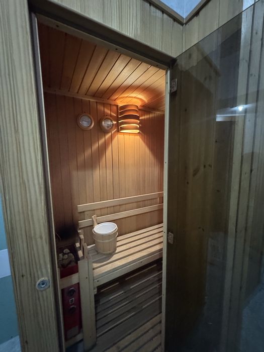 Домашняя электрическая баня/сауна б/у