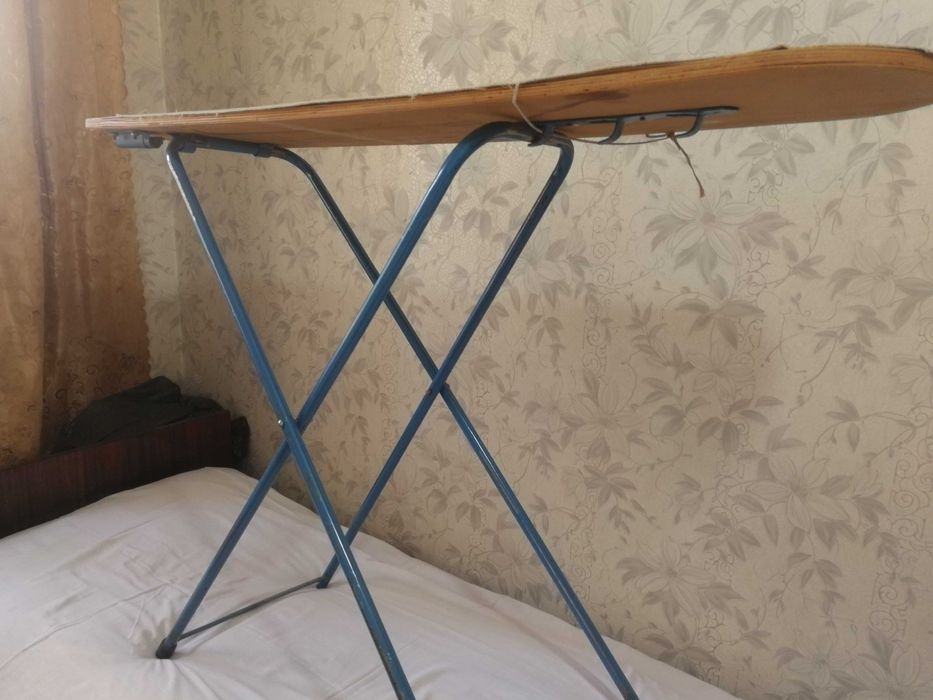 Гладильная доска  продается.