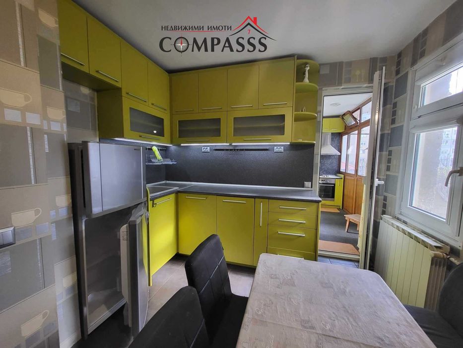 Дава се под наем Многостаен апартамент в Добрич, Център - 120 кв.м за 357 € - Снимка #3