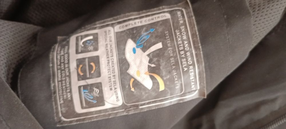 Продам arcteryx ветровку водоотталкивающие
