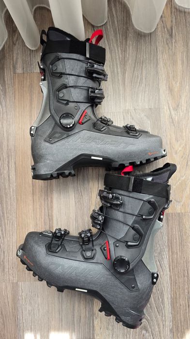 Clapari tura Dynafit Beast 28.5 cm