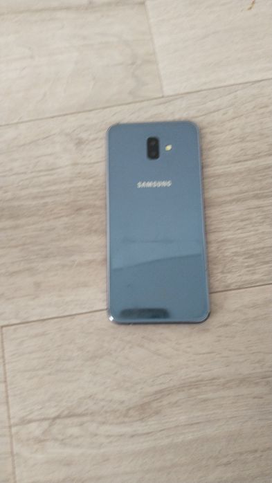 Продам телефон Самсунг