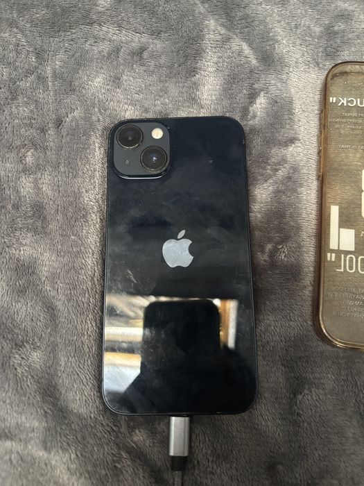 iphone 13 negru.