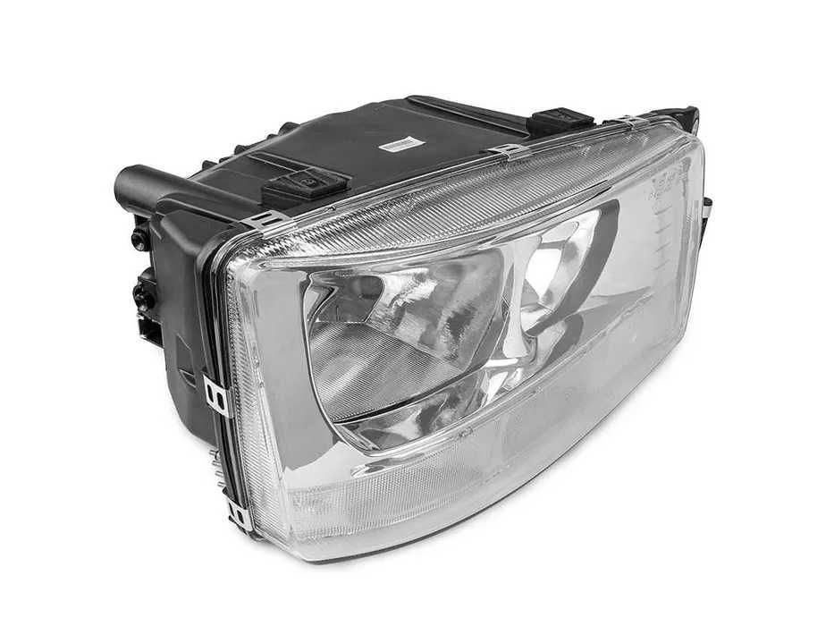 Фарове Фар за Ман ТГХ 2009 - 2021 с дневна светлина / MAN TGX + DRL /