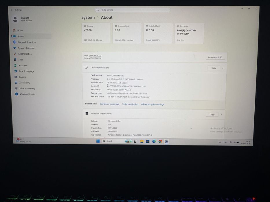 Noutbook-Laptop strong