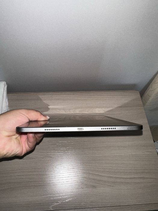 Продам Ipad pro 11 , Apple pencil 2nd generation