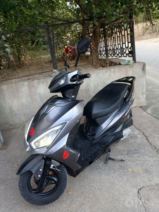 Skuter 125 kub yaxshi xolatda