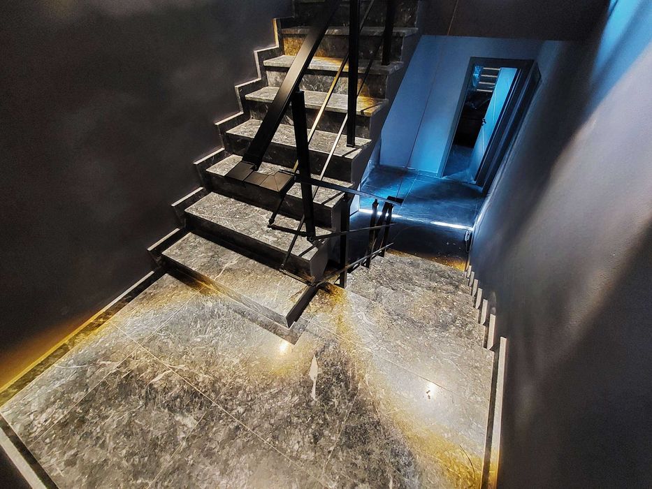 Продава се Къща в София, м-т Детски град - 600 кв.м за 1917 €/кв.м - Снимка #8