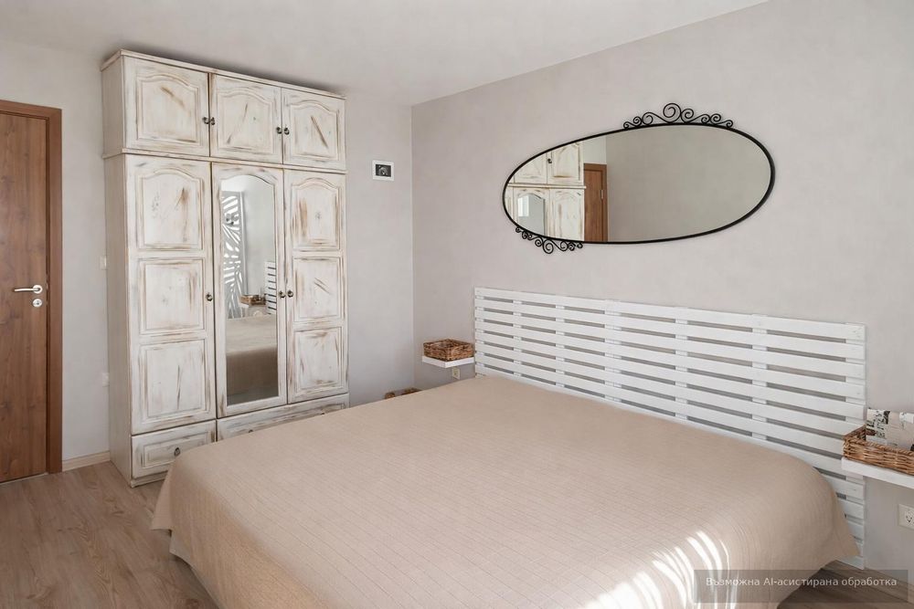 Дава се под наем Тристаен апартамент в Варна, Център - 88 кв.м за 770 € - Снимка #3