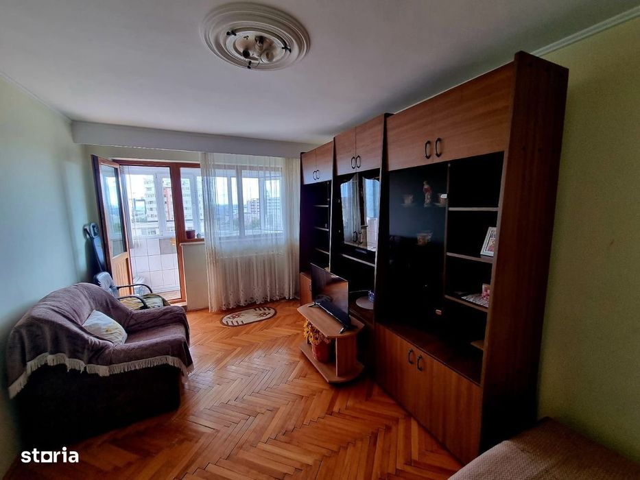 Gara mangaliei-apartament 2 camere decomandat 52 mp