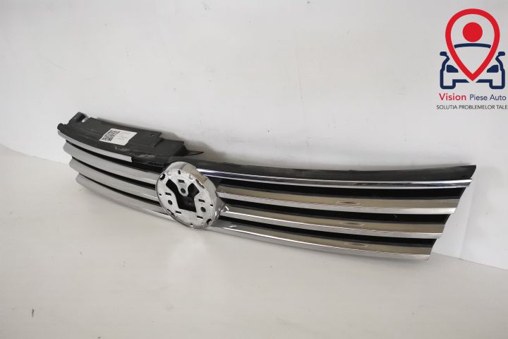 Оригинална централна решетка Фолксваген ВВ Туарег / Volkswagen VW Toua