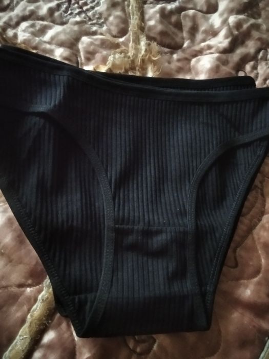 Продам плавки женские новые