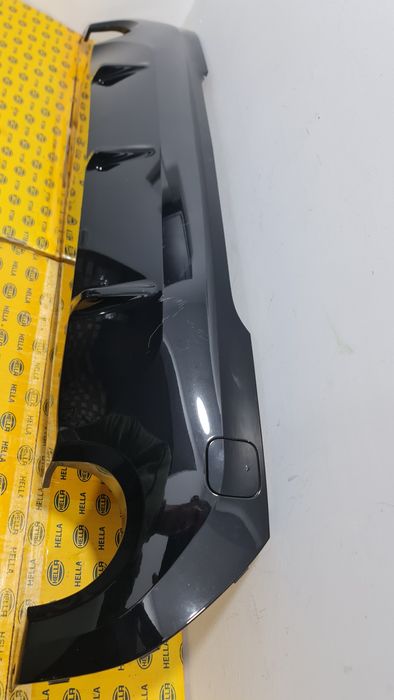 Ornament spoiler bara spate pachet M BMW 1 f40
