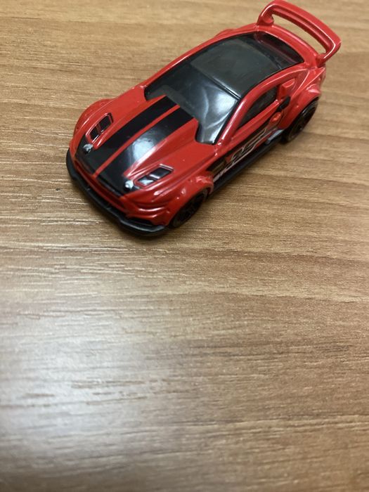 Продам Hot Wheels
