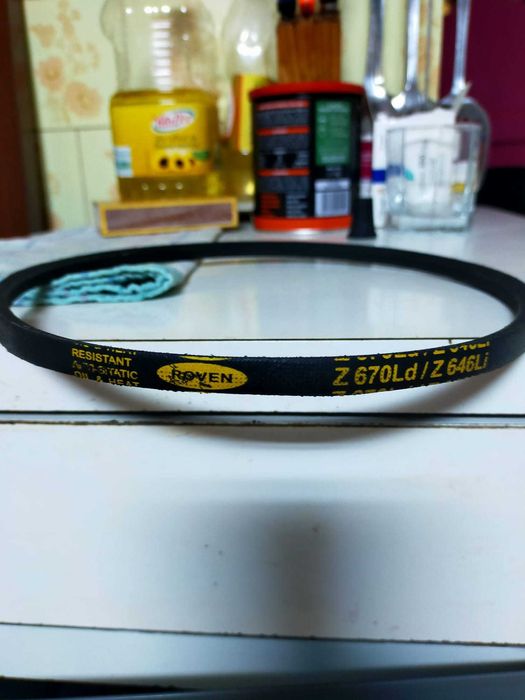 Curea trapeizoidala de calitate Roven Z 670Ld/Z 646 Li