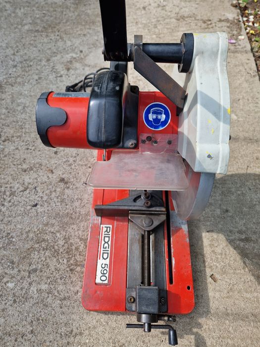 Ridgid 590 - fierastrau debitat metale