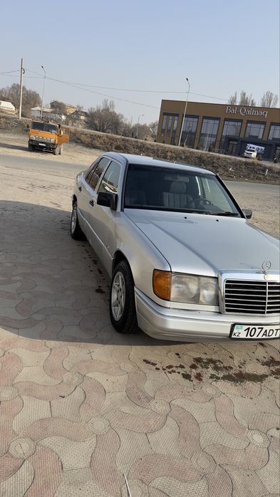 Mersedes benz e230