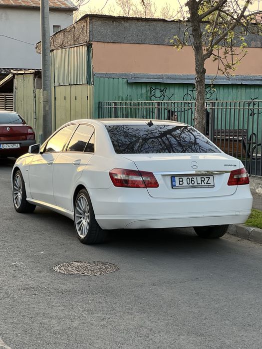 MERCEDES-BENZ E-Class 2011 — imagine 4