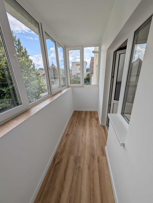 Apartament 3 camere, RECENT RENOVAT, 2 băi, 3 balcoane