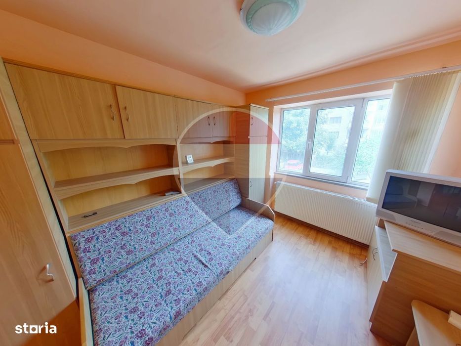 Apartament cu 4 camere de vânzare-102 mp utili — fotografia 3