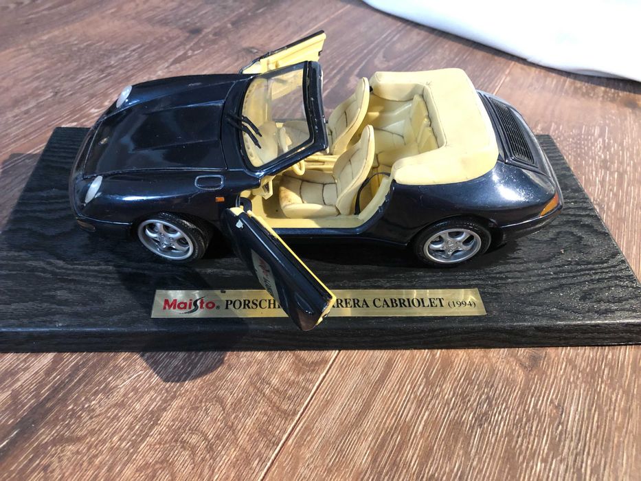 Колекционерско Porsche 911 Carrera Cabriolet
