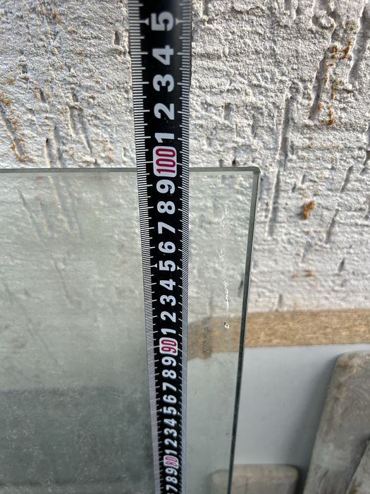 Стеклянный дверь